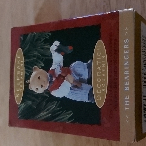 Hallmark The Bearingers Ornament  Set - Picture 7 of 10